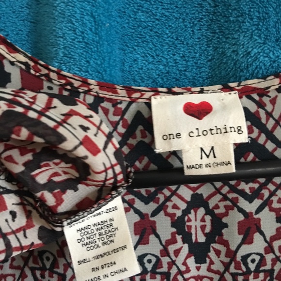 Patterned Ruana - Picture 3 of 4